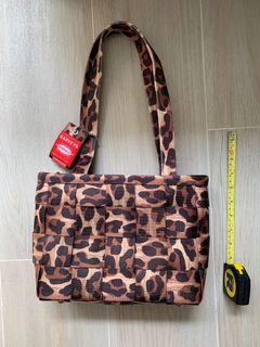 （分類：）位於 。 由 kahei815 提交（商品編號 1092894283，圖片 1）。簡介： 。