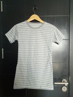 (Kategori: ) berada di . Dikirim oleh celwardrobe (ID iklan 1092825690, Gambar 1). Deskripsi: .