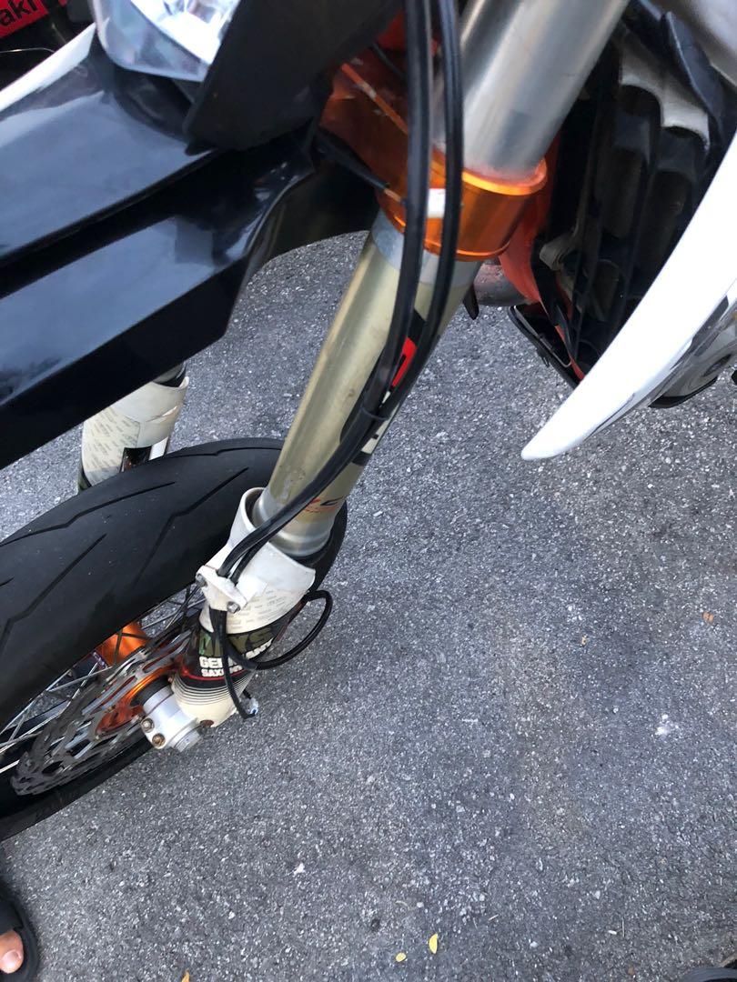 KTM 350 EXC Speedometer, Motorcycles, Motorcycle Accessories on Carousell