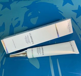 （分類：）位於 。 由 maykfl 提交（商品編號 1092929292，圖片 1）。簡介： 。