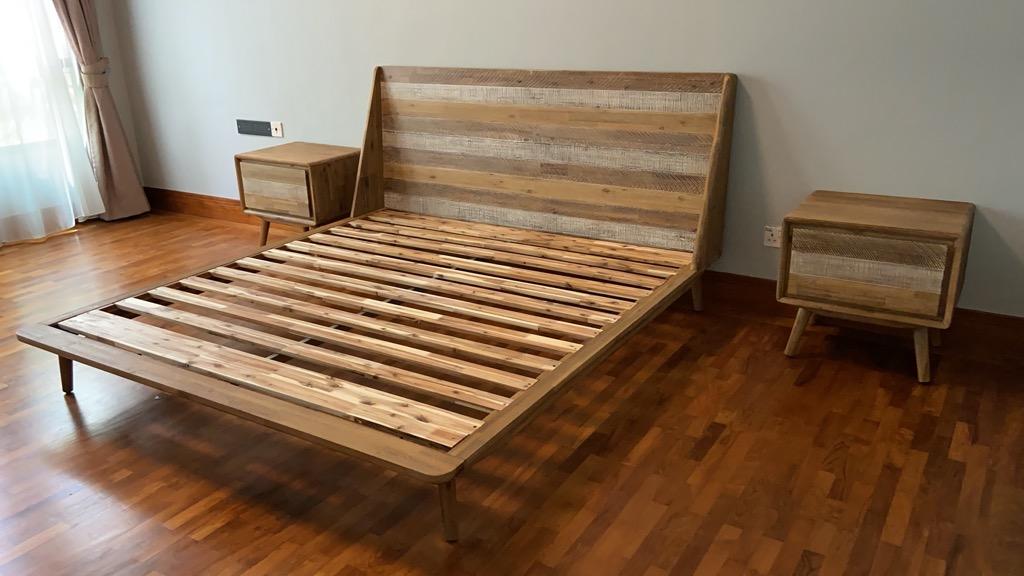 Like New Castlery Solid Wood Bed Frame, How Big Is A Twin Bed Frame