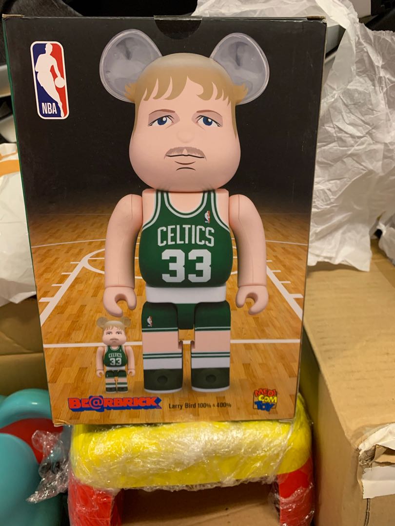 Medicom Larry Bird bearbrick 400% 100% 全新, 興趣及遊戲, 玩具