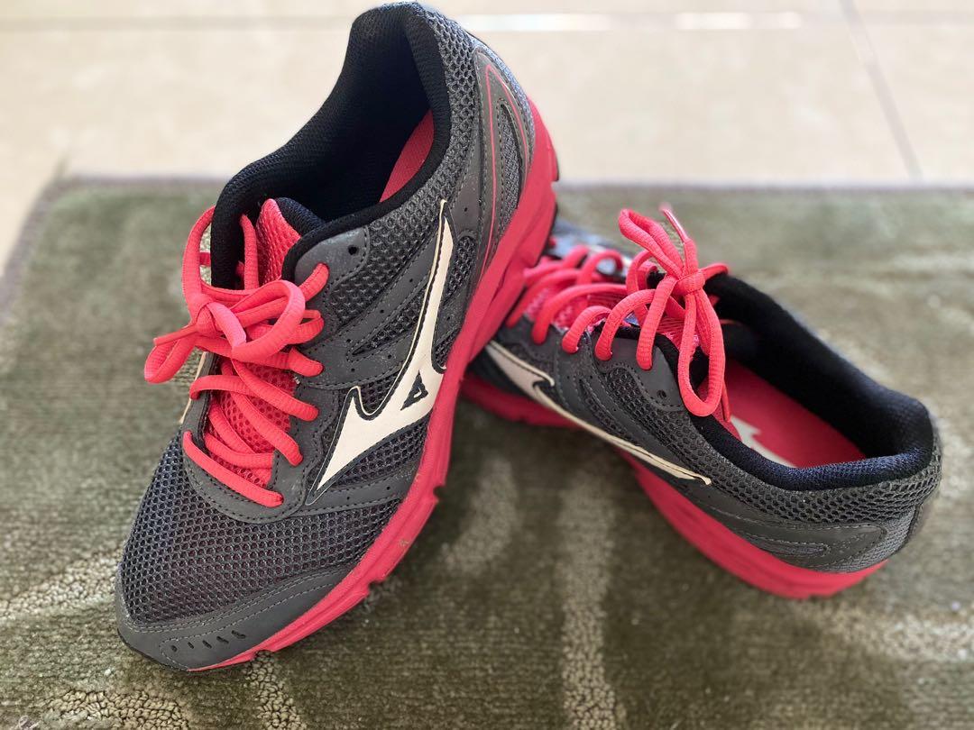 Mizuno X10