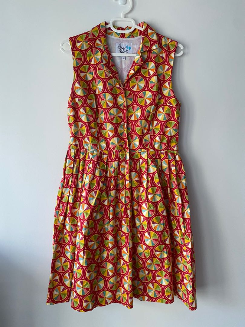 Modcloth bea and dot vintage style colour wheel pinwheel dress