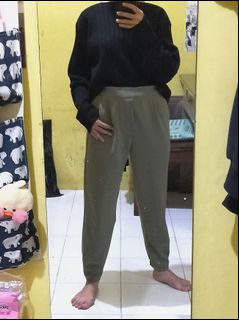 (Kategori: ) berada di . Dikirim oleh pratmia (ID iklan 1092949154, Gambar 1). Deskripsi: .