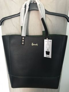 （分類：）位於 。 由 tgtrotwv 提交（商品編號 1092853105，圖片 1）。簡介： 。