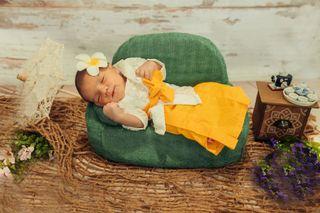 Newborn Photography Props ( YELLOW SET)