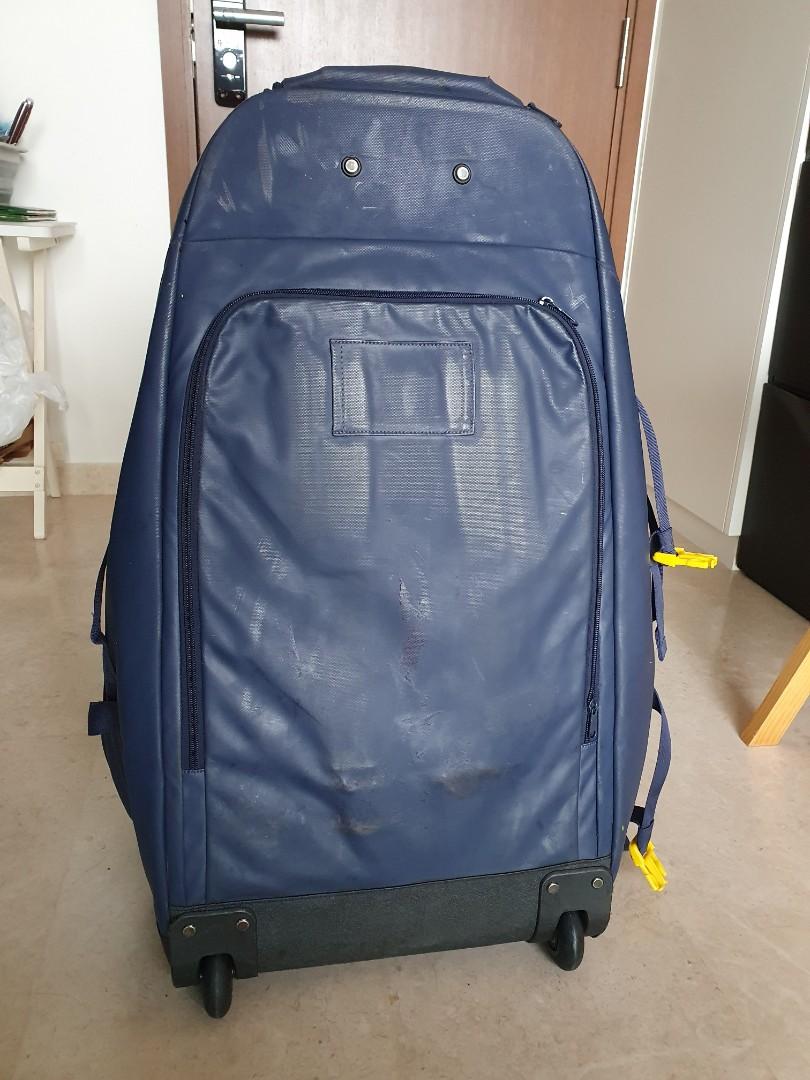 Newfeel 90L Wheeled Suitcase Backpack or Luggage, Hobbies & Toys