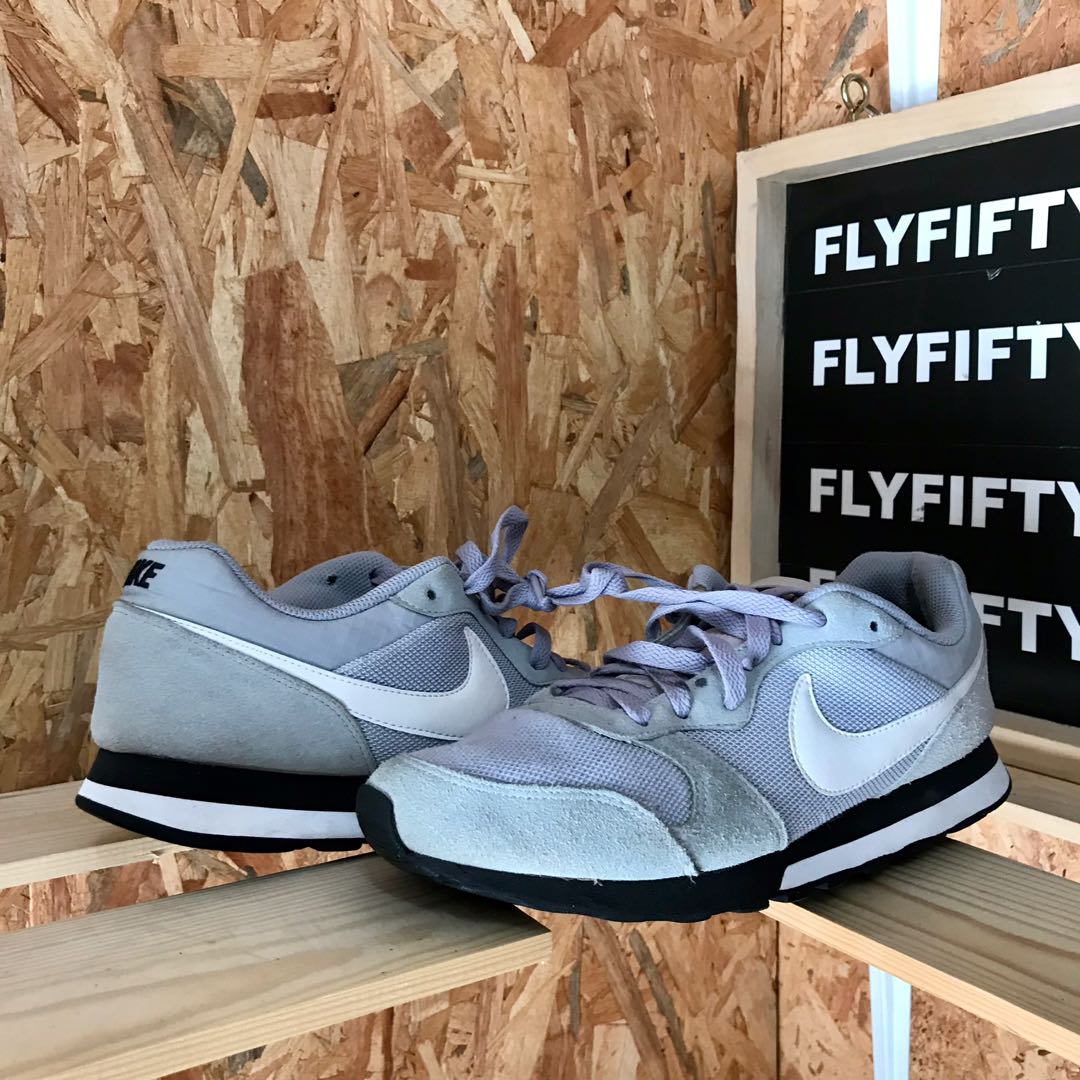 NIKE MD RUNNER 2 Men s Fashion Footwear Sneakers on Carousell