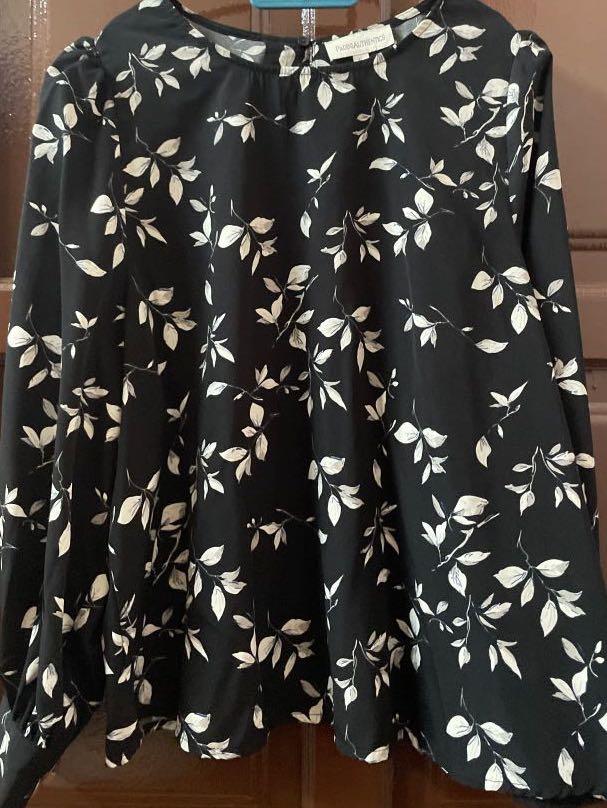 Padini Floral Top Blouse Women S Fashion Clothes Tops On Carousell
