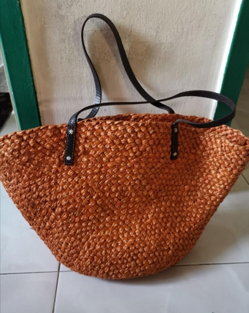 picnic straw bag