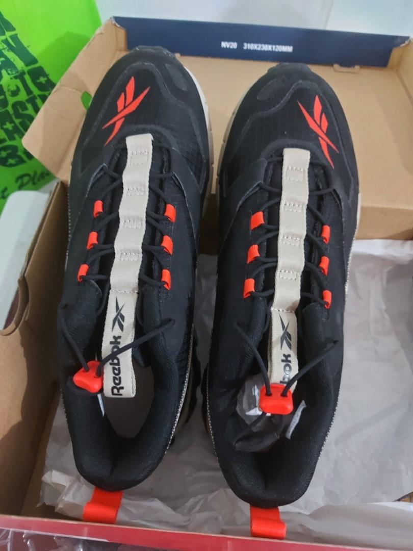 lalamovecarousell Reebok DMXPERT, Fesyen Pria, Sepatu , Sneakers di  Carousell