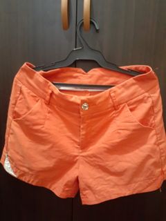 (Category: ) located in . Submitted by brandedoshoppe (Listing ID 1092894142, Image 1). Description: .