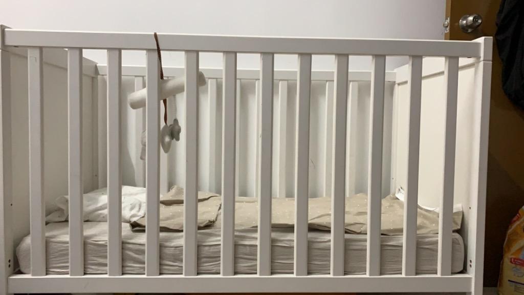 Compact cot ikea clearance