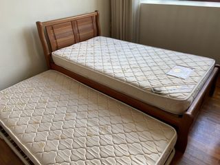 (Category: ) located in . Submitted by lvg_sg (Listing ID 1092818611, Image 1). Description: .