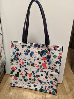 （分類：）位於 。 由 tbmui 提交（商品編號 1092983587，圖片 1）。簡介： 。