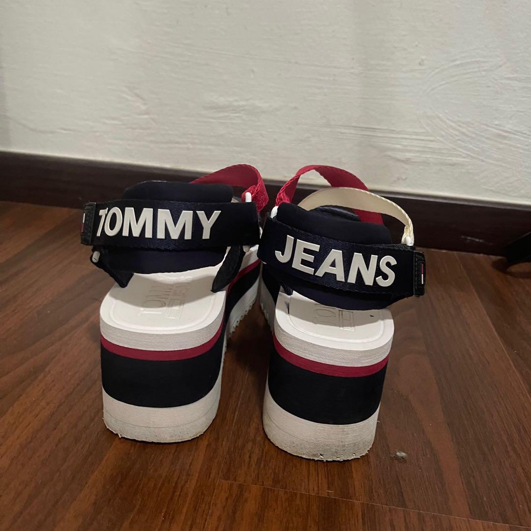 tommy hilfiger nanoi platform sandals