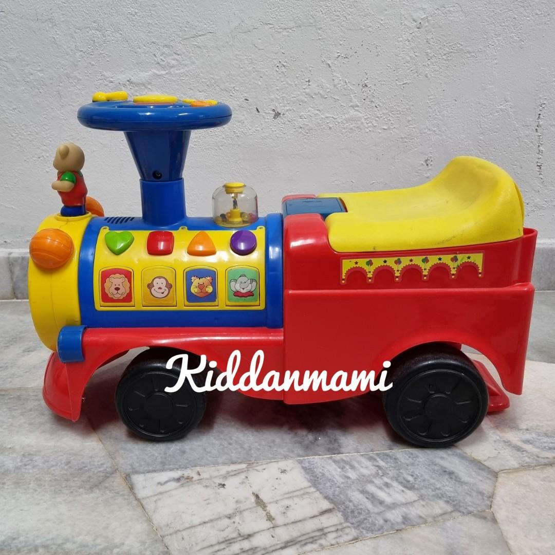 Toys r us cheap ride on train