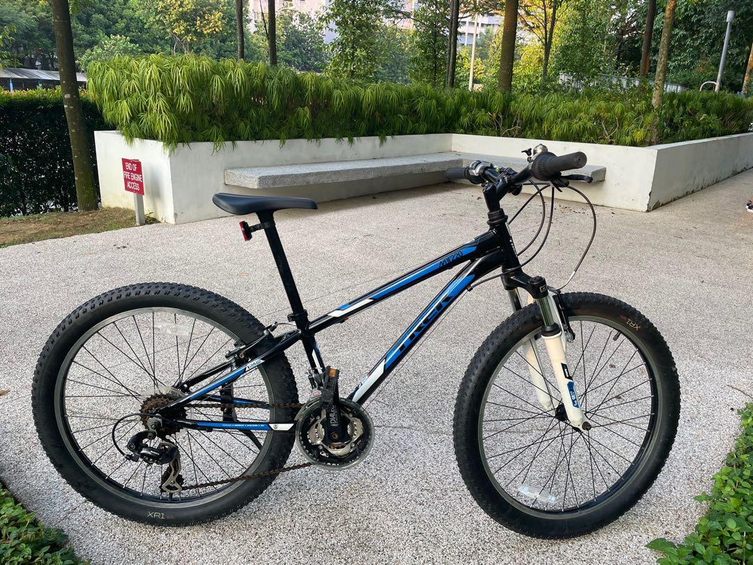 Trek 220 kids bike on sale