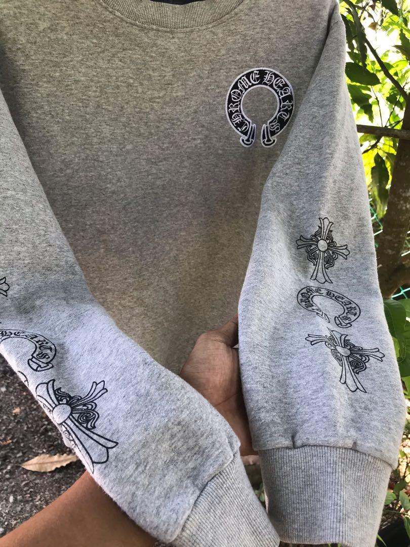 Chrome online heart sweatshirt