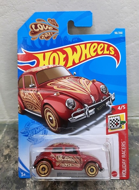 VW BEETLE Hot Wheels 2021 Holiday Racers Series, Hobbies & Toys, Toys