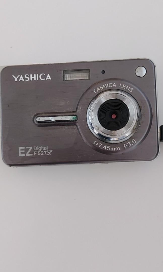 YASHICA EZ F 527 DIGITAL CAMERA, Photography, Cameras on Carousell