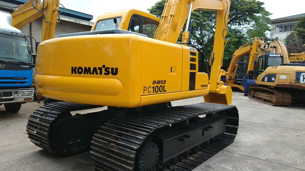 backhoe long arm PC100L6 japan surplus, Special Vehicles, Heavy