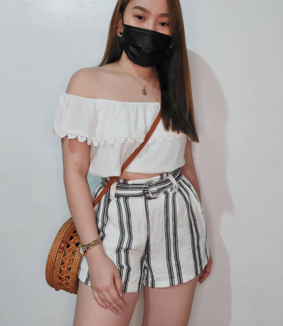 Bershka paper bag short