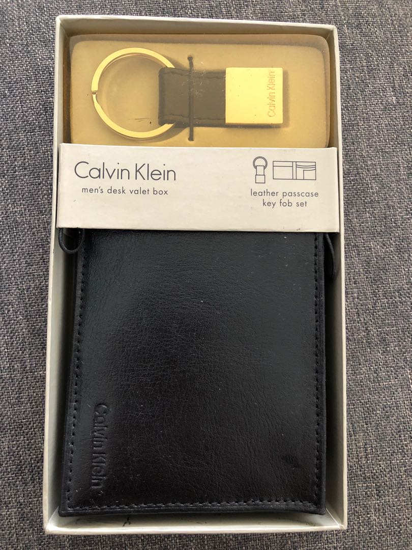 Calvin klein top wallet with keychain