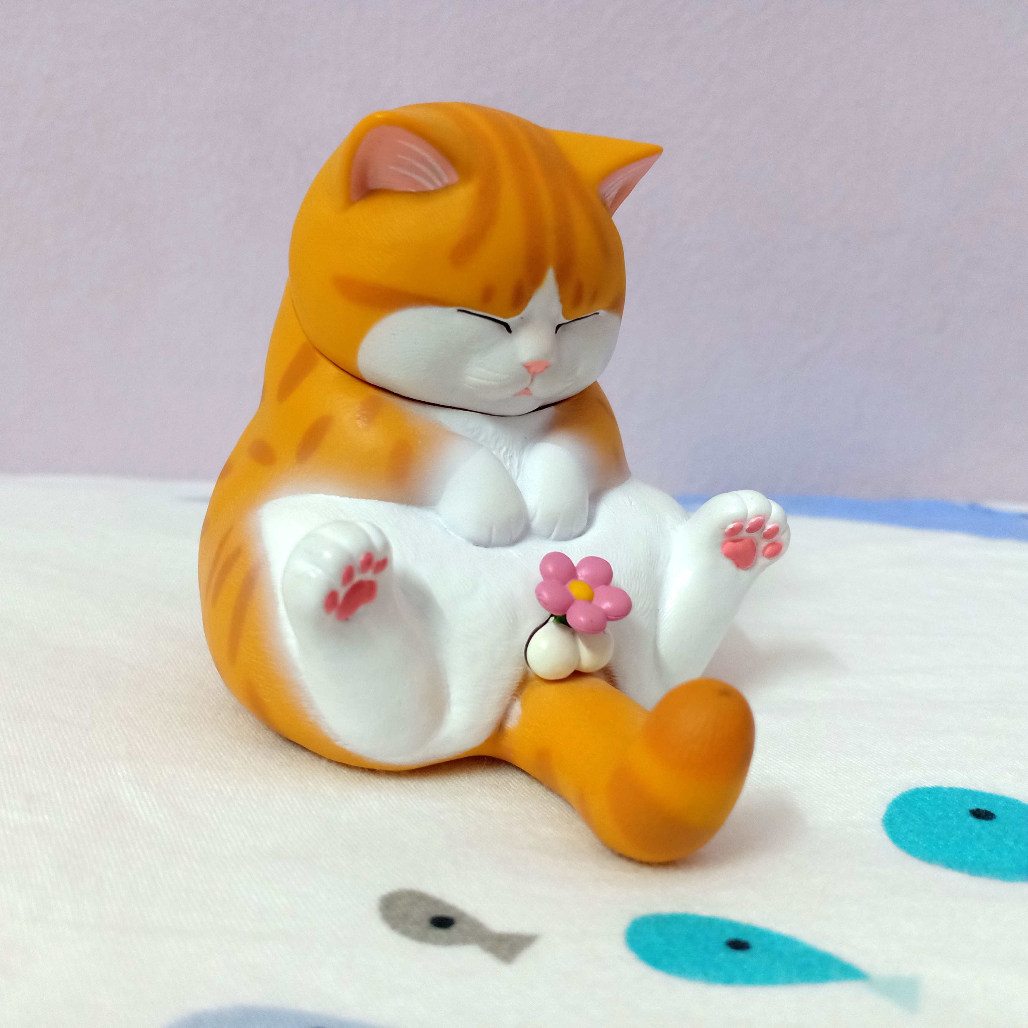 Toy 2025 cat figures