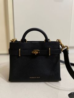 （分類：）位於 。 由 lmeil 提交（商品編號 1093174833，圖片 1）。簡介： 。