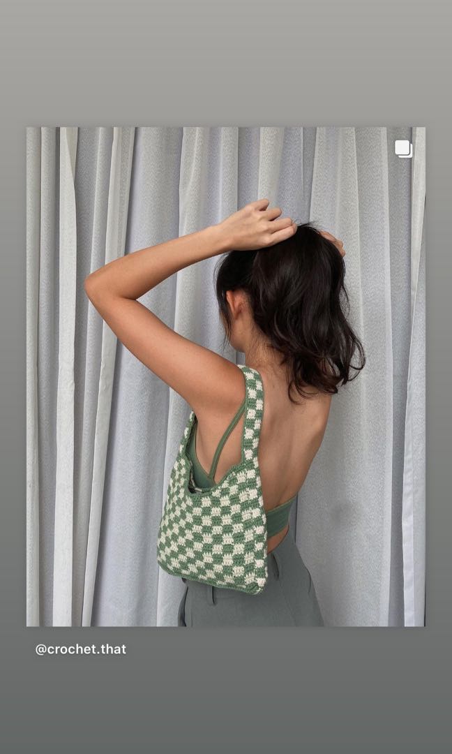 Checkered shoulder bag sales