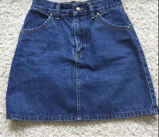 (Category: ) located in . Submitted by ellexy (Listing ID 1093194374, Image 1). Description: .