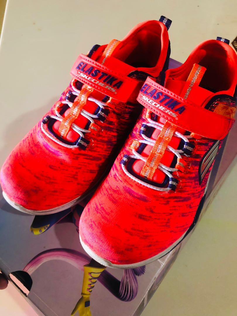 Elastika Skechers Men s Fashion Activewear on Carousell