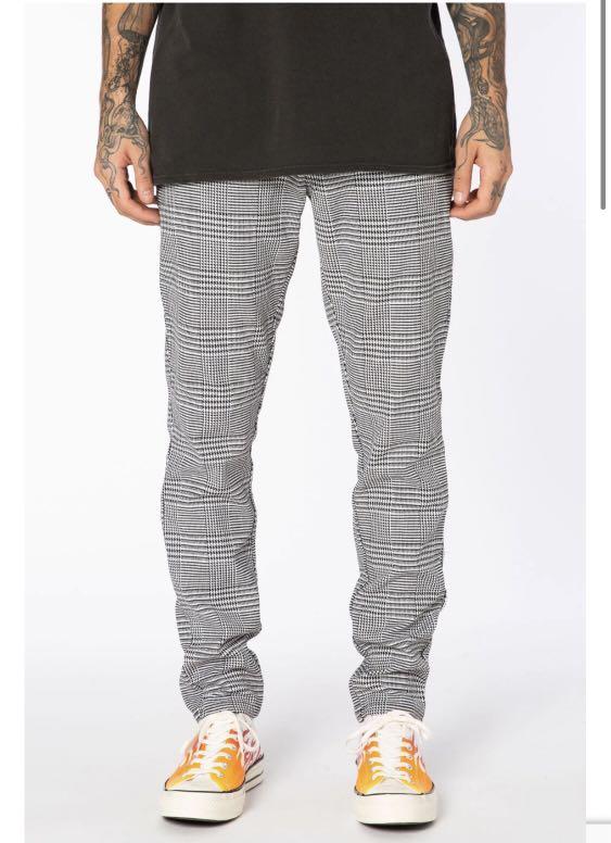 Elwood hotsell plaid pants