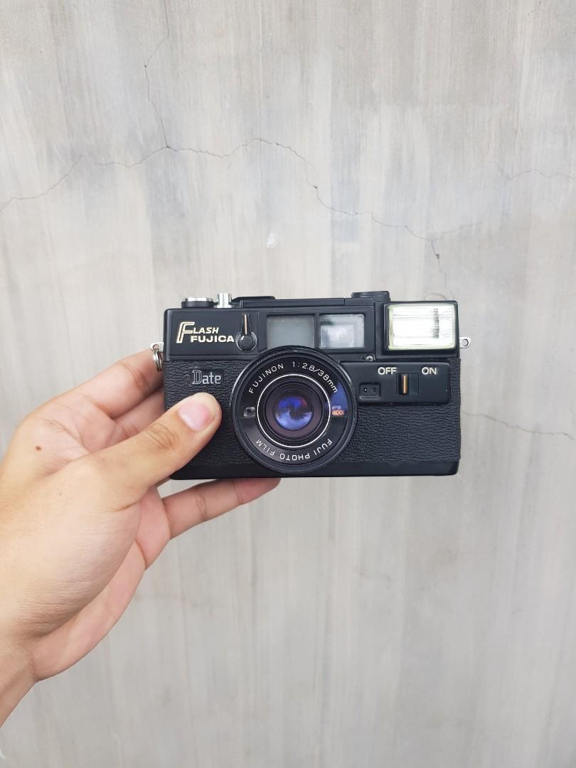 Flash Fujica Date W Freebies Photography Cameras On Carousell