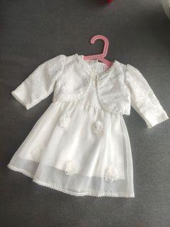 Free Little Girl White dress