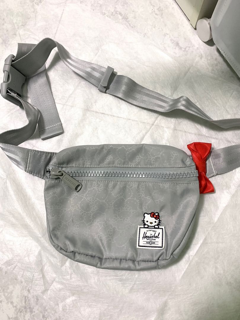 Hello kitty top fanny pack herschel