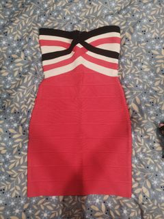(Category: ) located in . Submitted by daisypeonies (Listing ID 1093034763, Image 1). Description: .