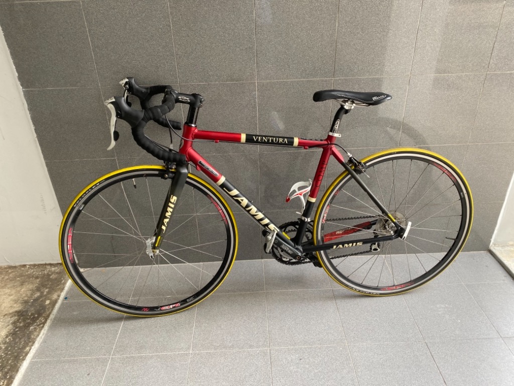 jamis ventura comp road bike