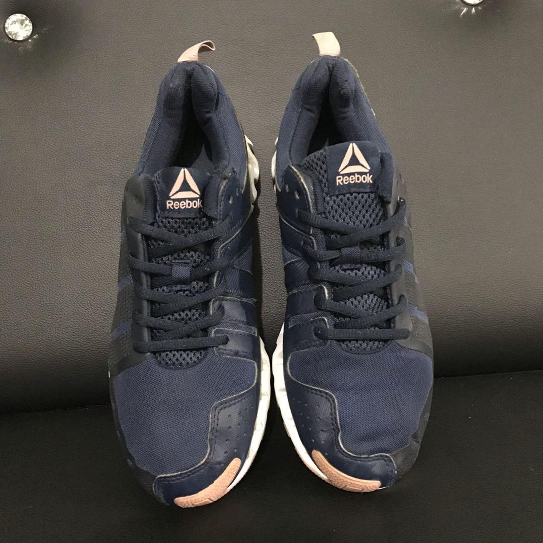 Kasut sport reebok sales