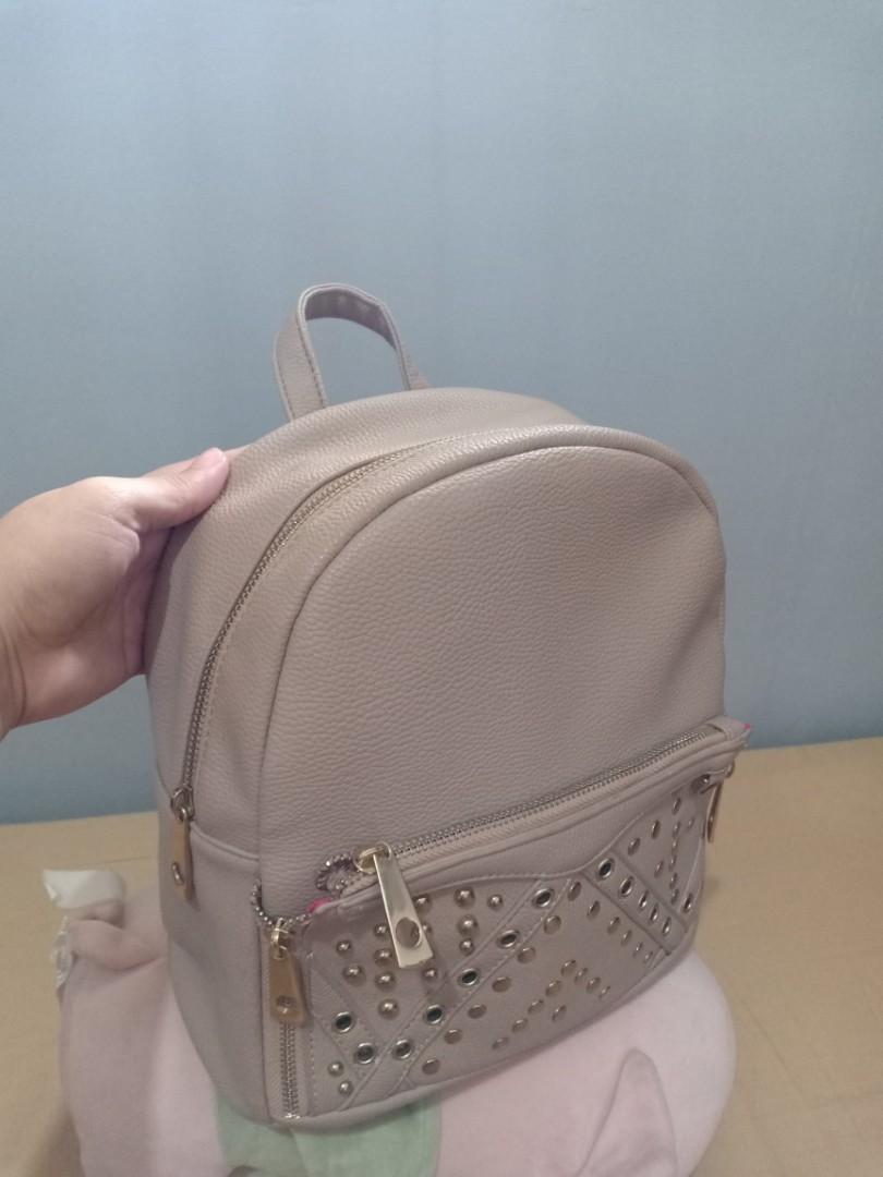 Kiss me couture bagpack