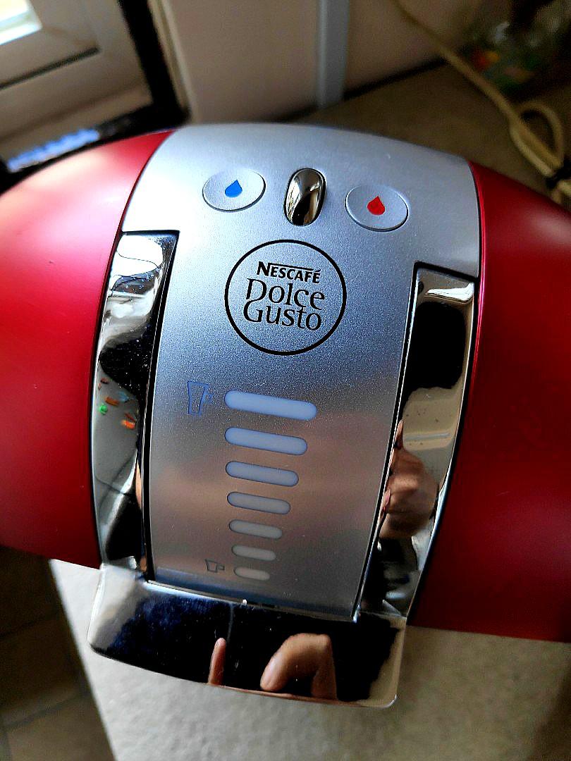 Krups Dolce Gusto Circolo coffee machine, TV & Home Appliances, Kitchen Appliances, Coffee