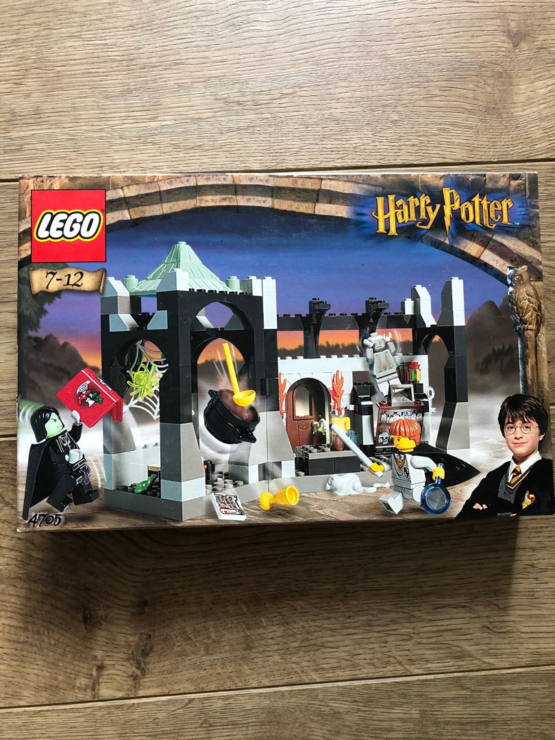 全新Harry Potter LEGO Snape's Class 4705, 興趣及遊戲, 玩具 & 遊戲類 Carousell
