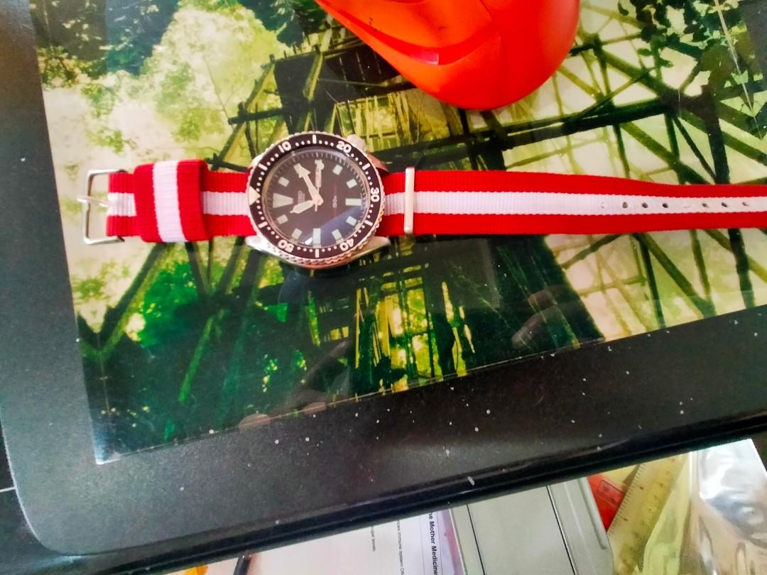 Like New Seiko Diver 150m NATO strap, Men's Fashion, Watches & Accessories,  Watches on Carousell