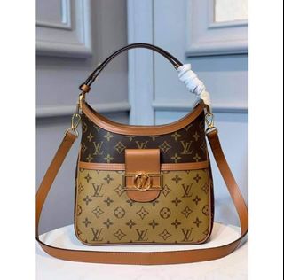 (Category: ) located in . Submitted by ktrendsfashionboutique (Listing ID 1093181553, Image 1). Description: .