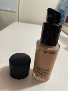 （分類：）位於 。 由 hheaaa__ 提交（商品編號 1093154950，圖片 1）。簡介： 。