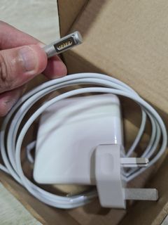 (Category: ) located in . Submitted by limweiguo (Listing ID 1093150355, Image 1). Description: .