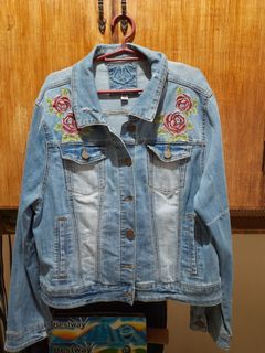 (Category: ) located in . Submitted by heideewatts (Listing ID 1093160705, Image 1). Description: .