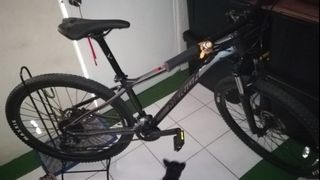 (Category: ) located in . Submitted by prmu_7 (Listing ID 1093085478, Image 1). Description: .